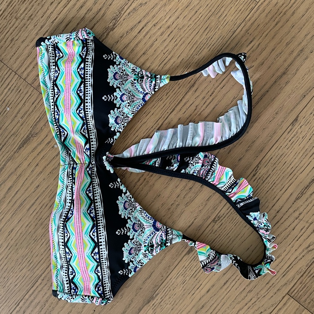 Bathing suit top - worn once